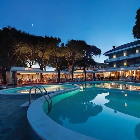 Hotel Negresco 4*